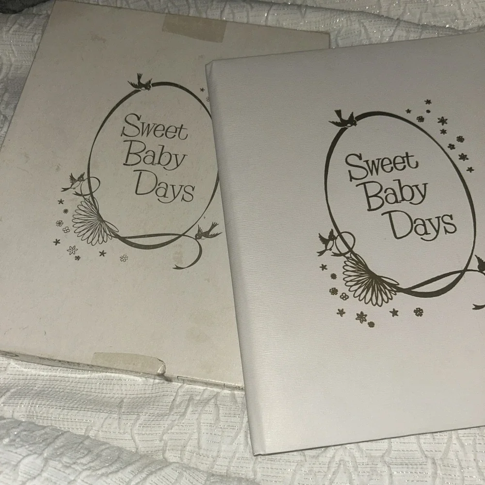 Vintage Sweet‎ Baby Days Baby Record Book Through Baby's First Years Dr Dafoe